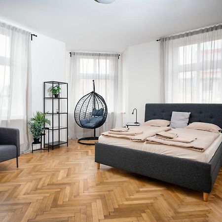 Apartman Namesti Frantiska Krizika Tabor Exterior photo